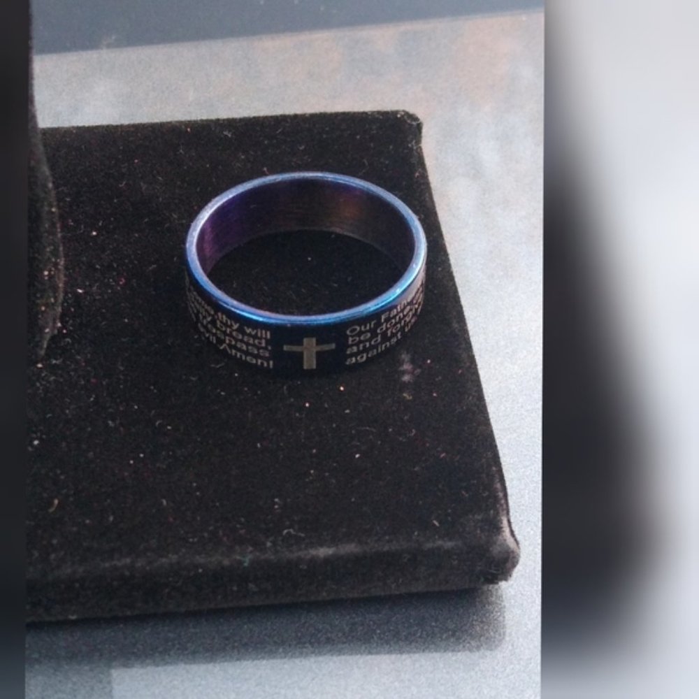New Stainless steel blue Jesus ring size 13 - Picture 1 of 7